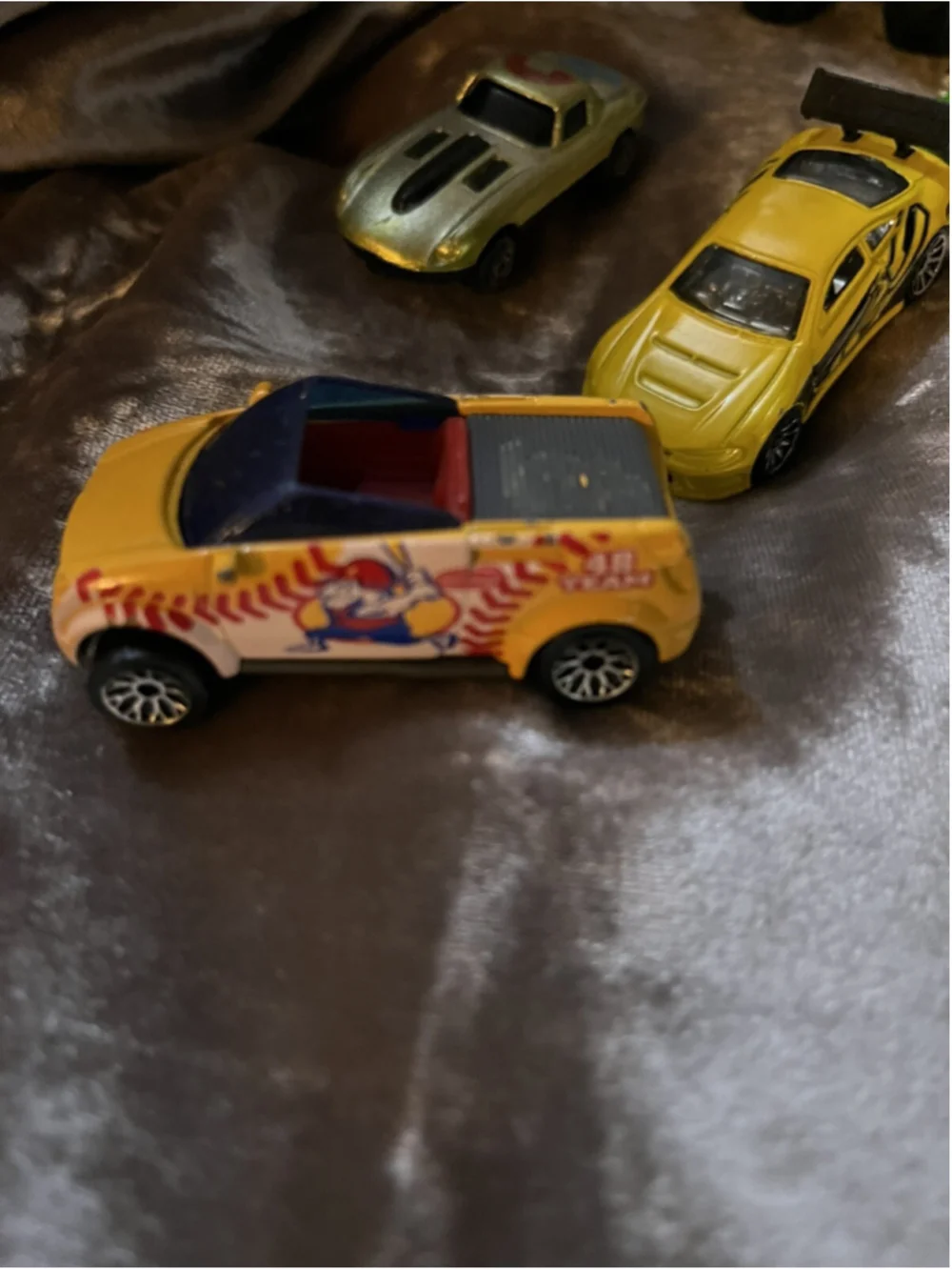 Hot Wheels this mixed